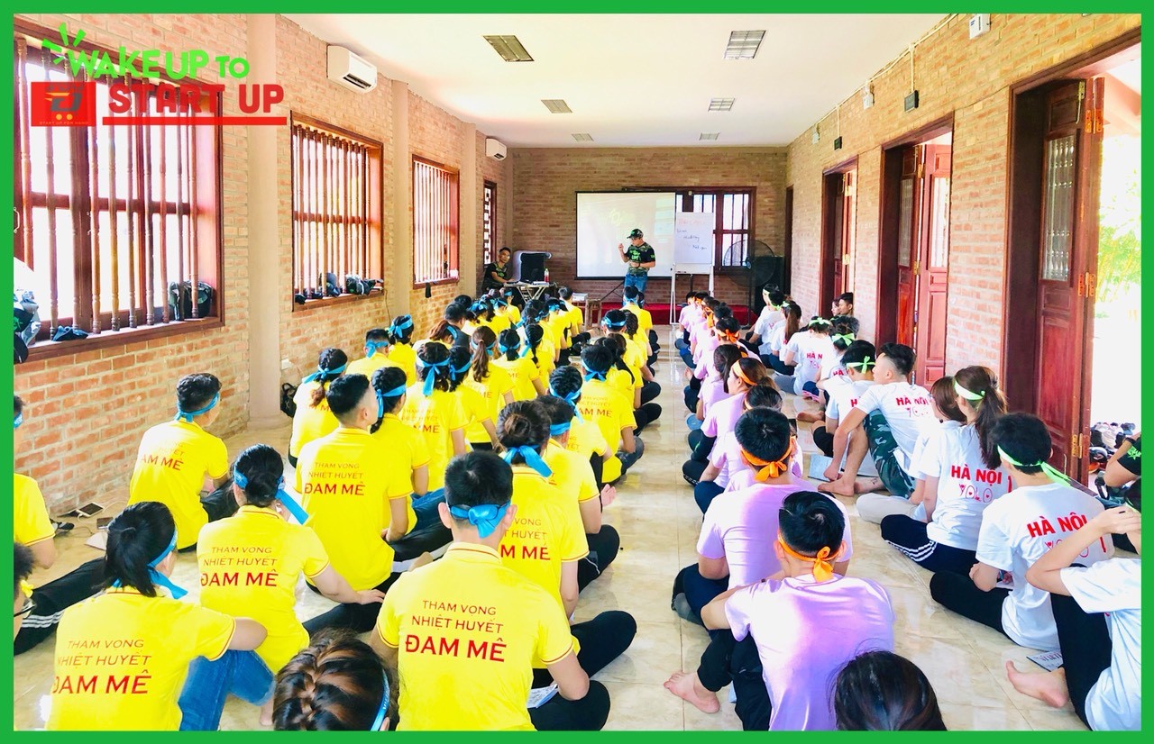 THE STARTUP 25 -  CUỘC HÀNH QUÂN CỦA NHỮNG CHIẾN BINH “WAKE UP”
